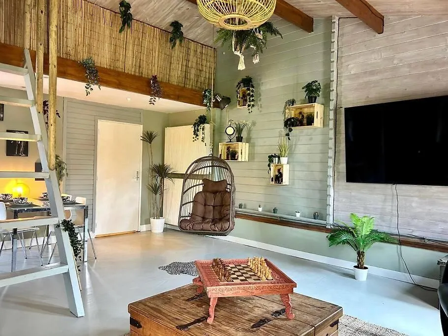 Jungle Style Lodge With Jacuzzi ,Sauna And Garden Near Amsterdam contacts